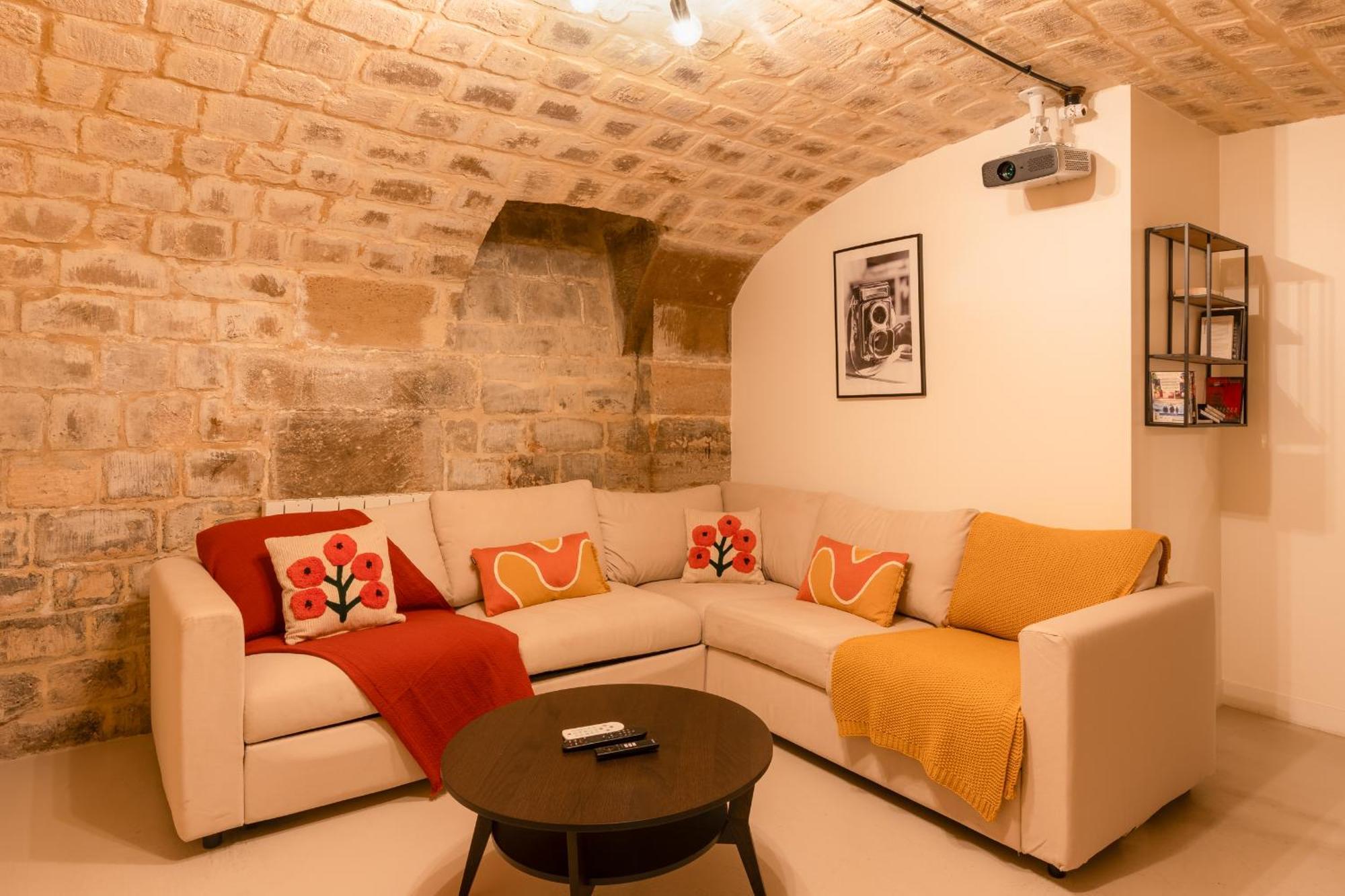 Nouveau - Industrial - 6p - Gym/sauna Apartment Paris
